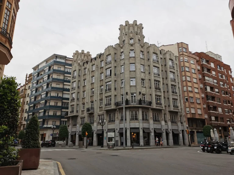 EL MÔDERNE HOTEL GIJÓN